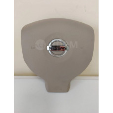 Крышка airbag на руль Nissan Tiida C11 Крышка airbag на руль Nissan Tiida C11