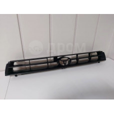 Решетка радиатора Toyota Camry / Toyota Scepter 92-95 SAT Решетка радиатора Toyota Camry / Toyota Scepter 92-95 SAT