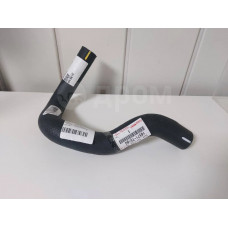 Патрубок системы охлаждения Toyota Land Cruiser / Hilux Surf Патрубок системы охлаждения Toyota Land Cruiser / Hilux Surf